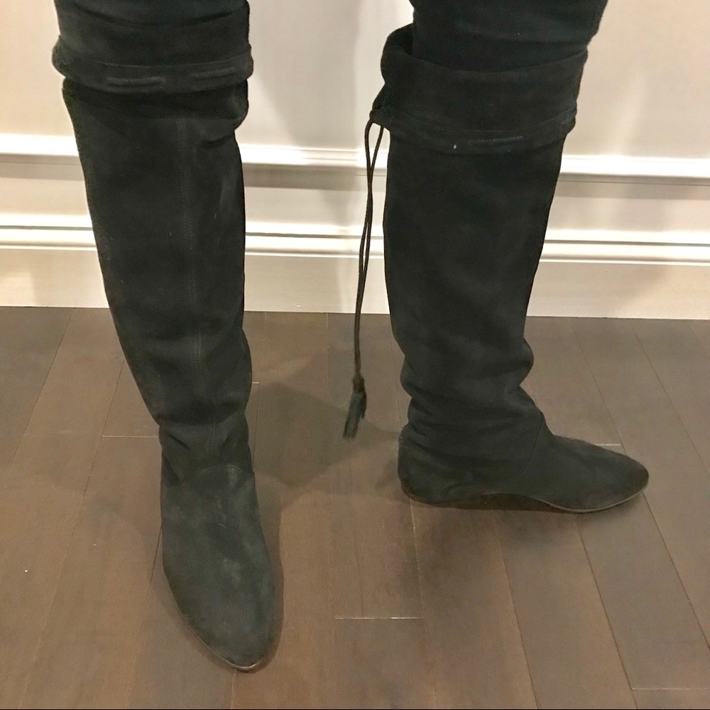 Joie Adelaide black suede boot with tassels in box EUC sz 9 Retail $425